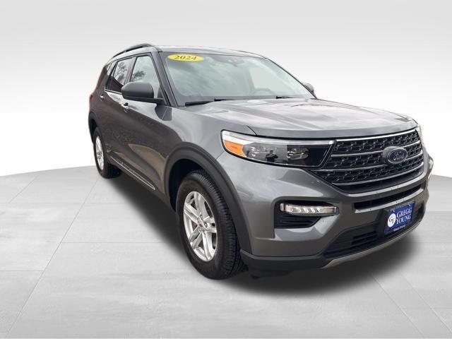 used 2024 Ford Explorer car, priced at $37,500