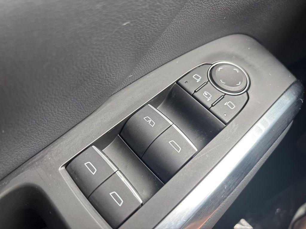 used 2024 Chevrolet Traverse car, priced at $54,000