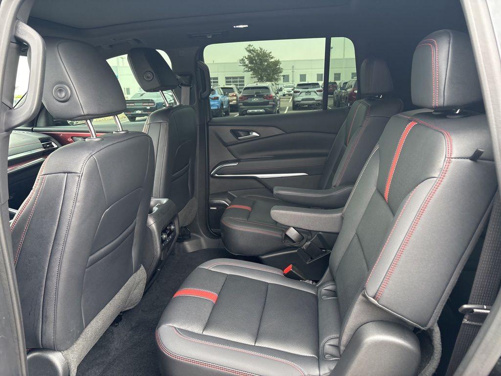 used 2024 Chevrolet Traverse car, priced at $54,000