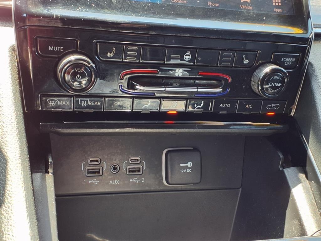 used 2023 Jeep Grand Cherokee car, priced at $27,000