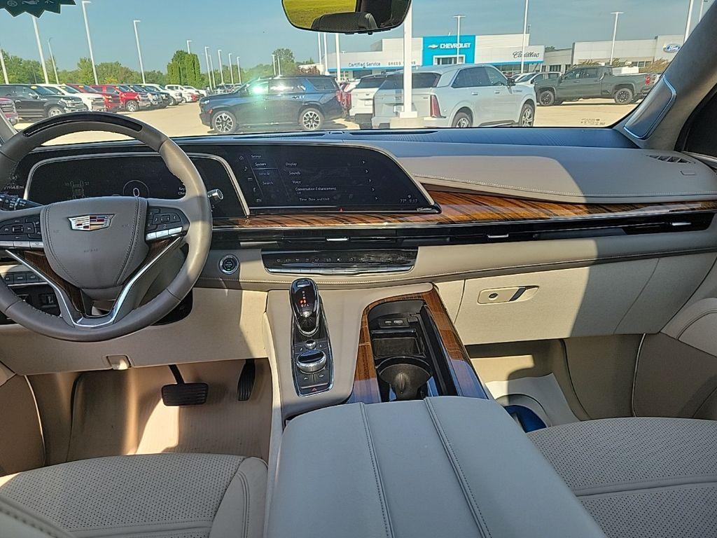 used 2023 Cadillac Escalade car, priced at $75,500
