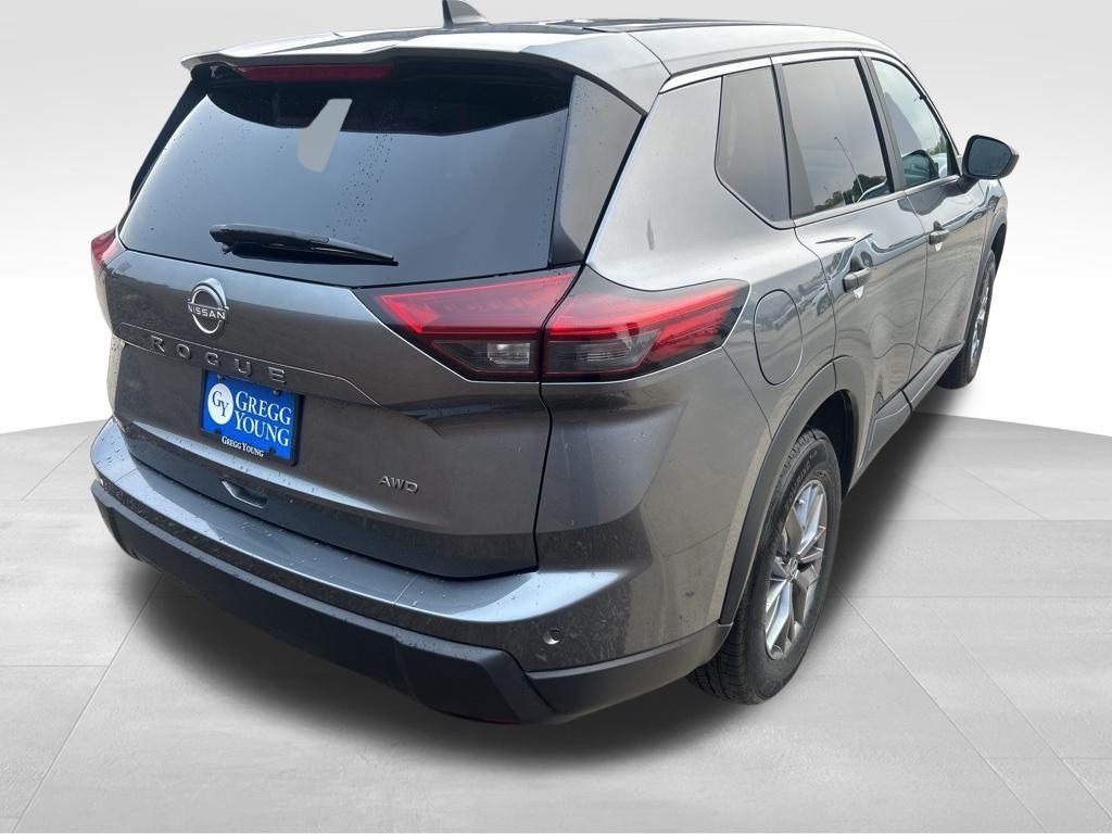 used 2024 Nissan Rogue car, priced at $21,918