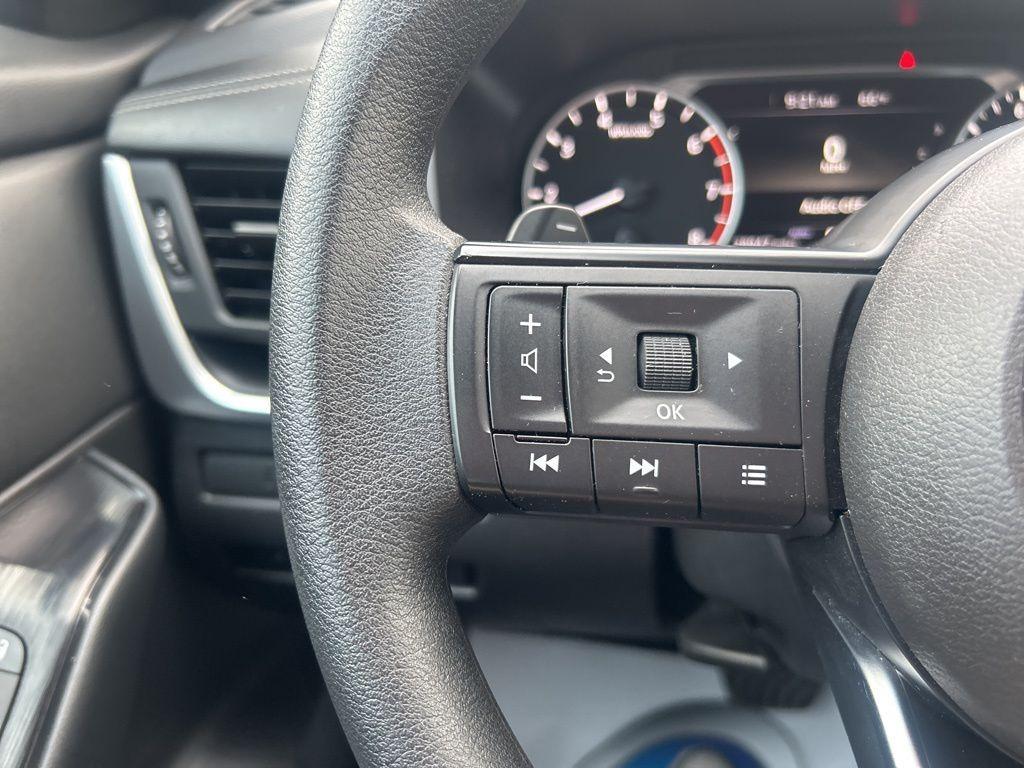 used 2024 Nissan Rogue car, priced at $21,918