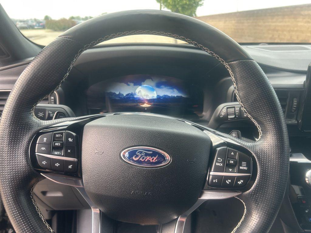 used 2021 Ford Explorer car, priced at $35,600
