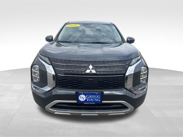 used 2024 Mitsubishi Outlander car, priced at $27,500