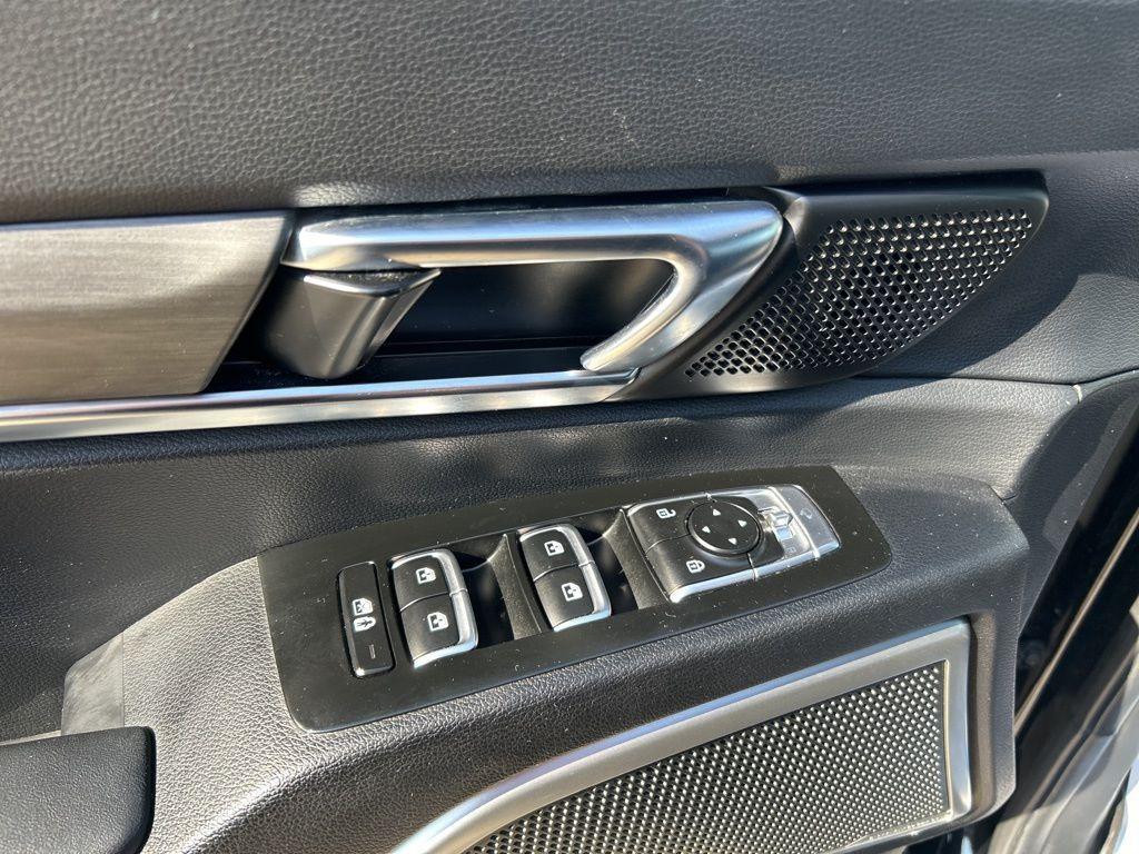 used 2023 Kia Telluride car, priced at $34,000