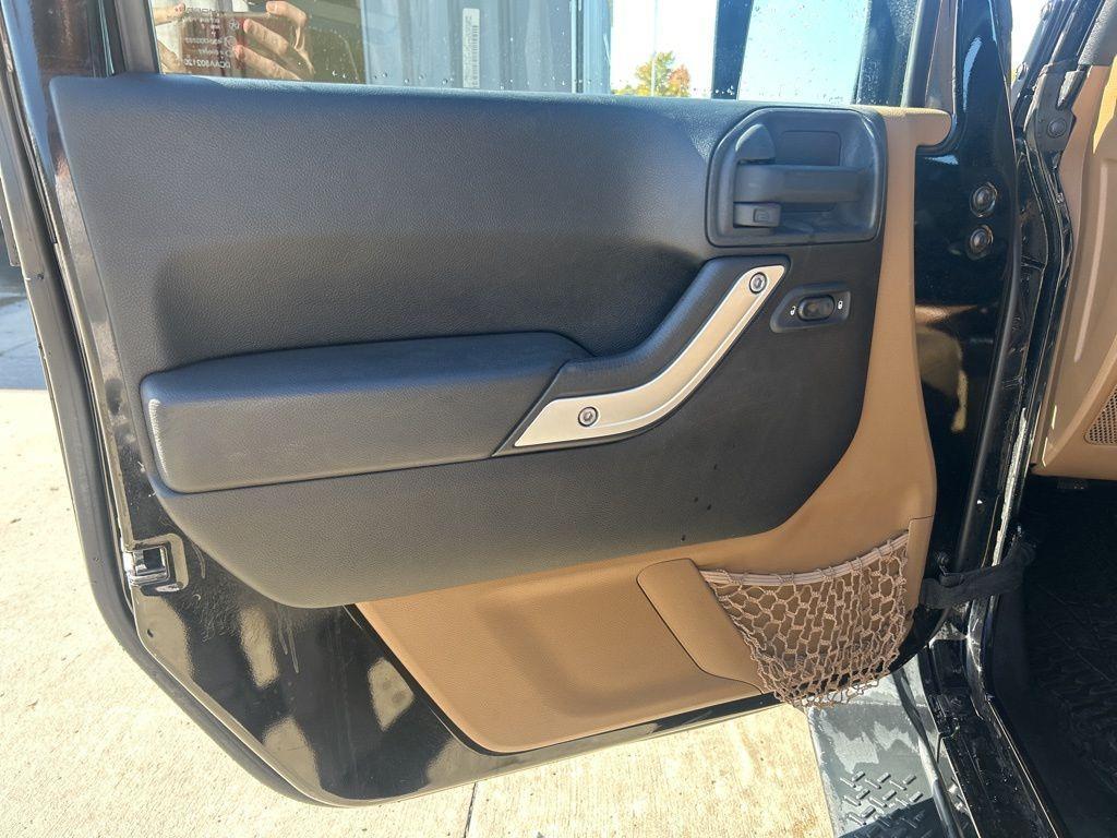 used 2013 Jeep Wrangler Unlimited car, priced at $22,572