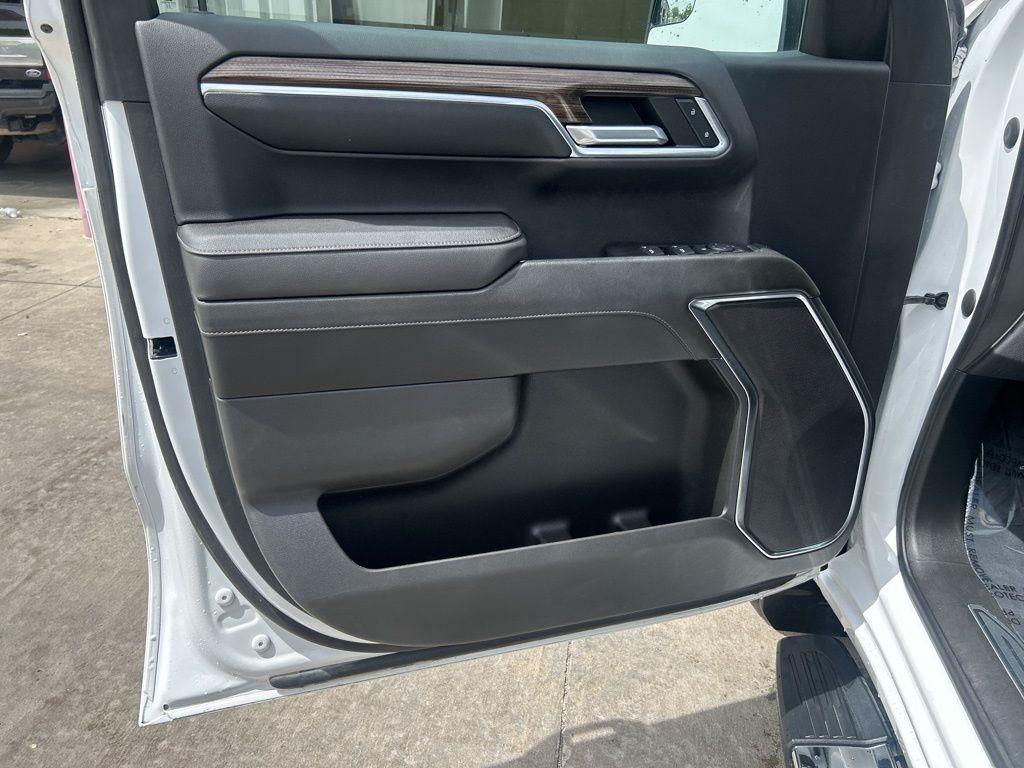 used 2023 Chevrolet Silverado 1500 car, priced at $39,000