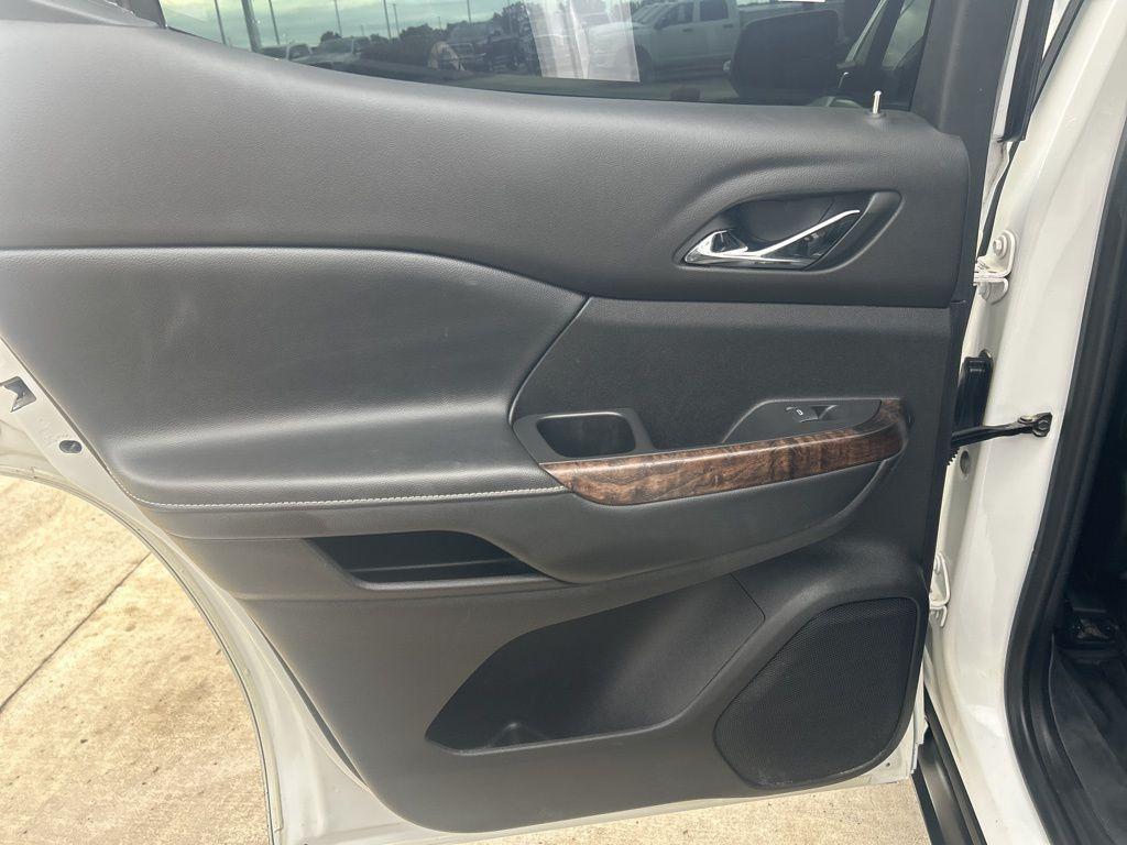used 2021 GMC Acadia car, priced at $29,500