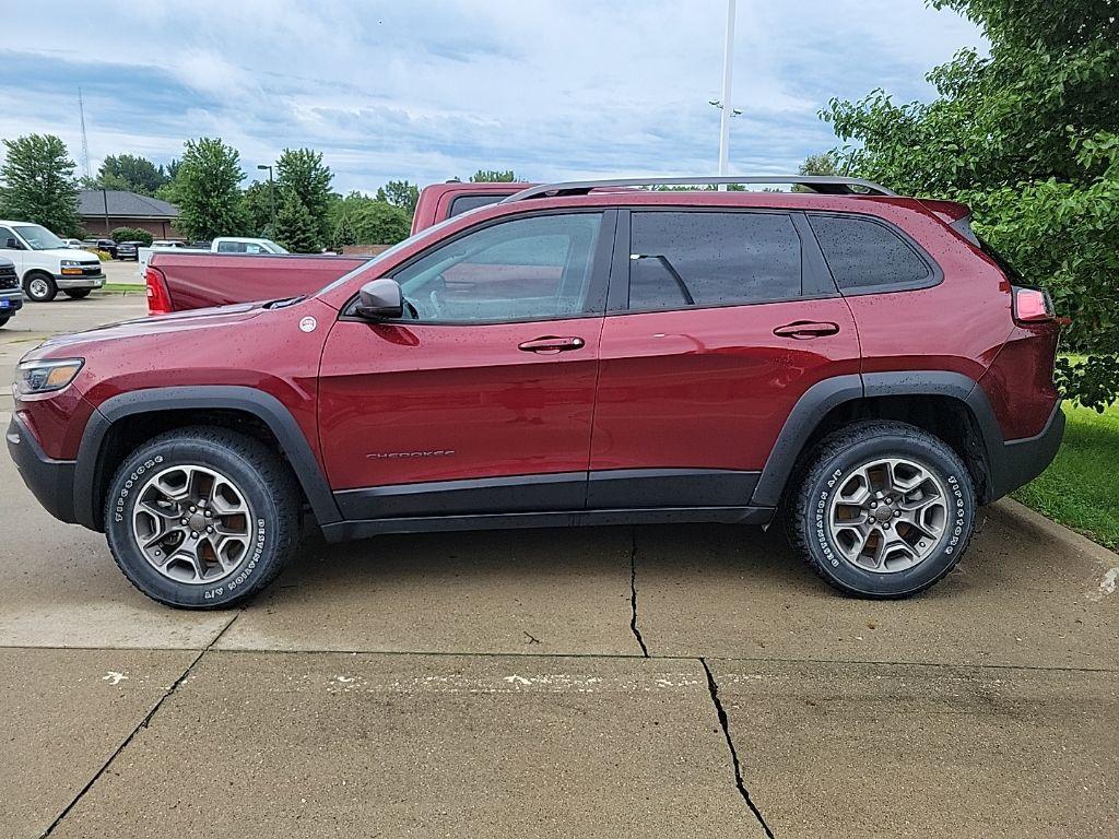 used 2020 Jeep Cherokee car, priced at $19,900