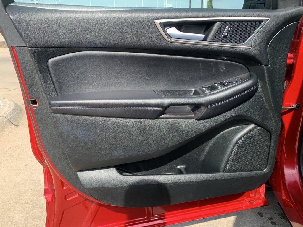 used 2023 Ford Edge car, priced at $24,000