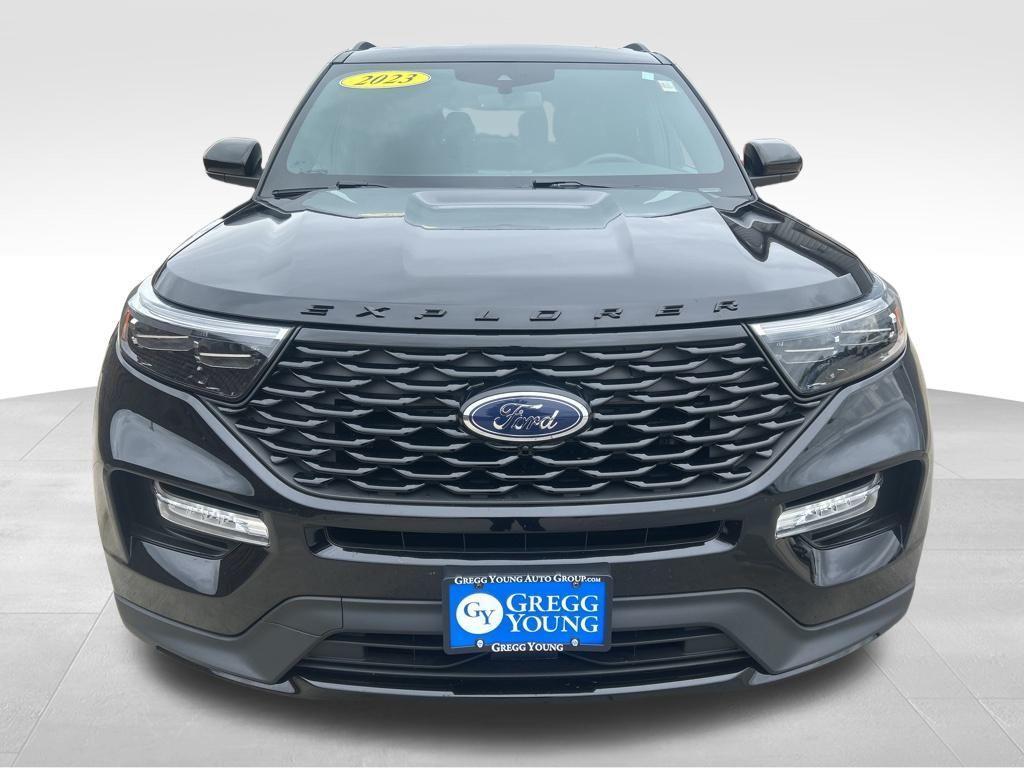 used 2023 Ford Explorer car, priced at $38,900