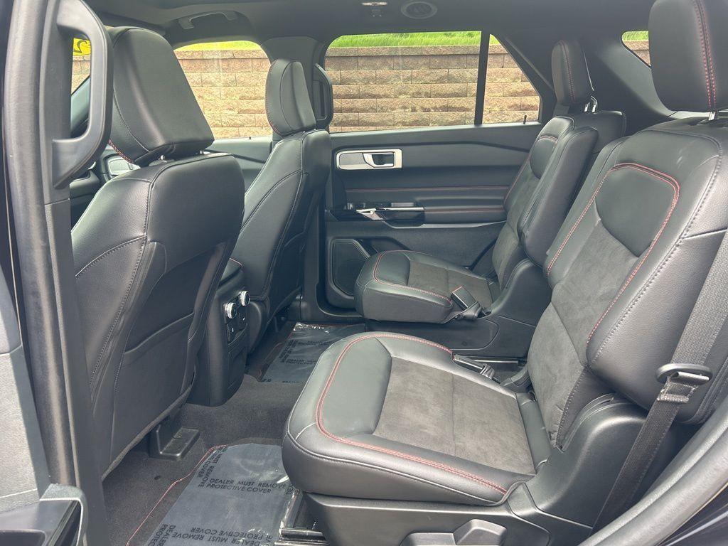 used 2023 Ford Explorer car, priced at $38,900