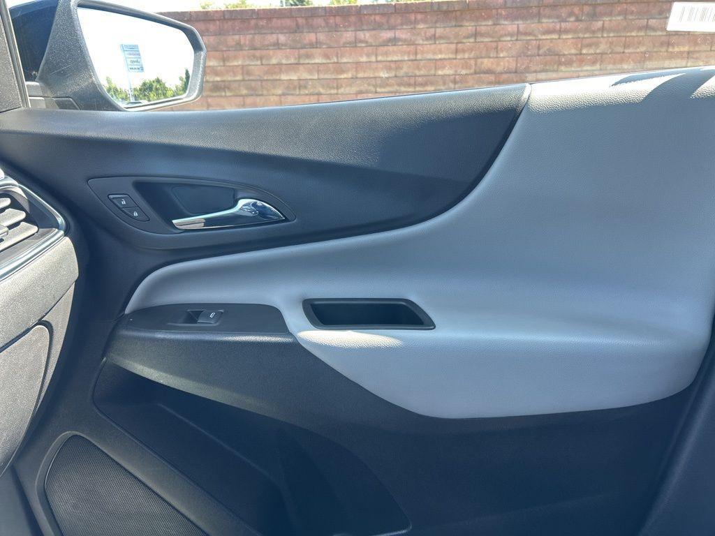 used 2024 Chevrolet Equinox car, priced at $23,500