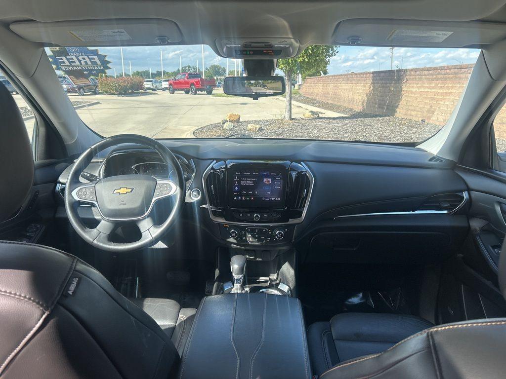 used 2021 Chevrolet Traverse car, priced at $29,500
