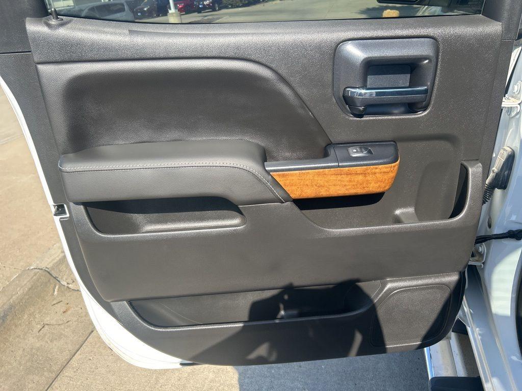 used 2018 Chevrolet Silverado 1500 car, priced at $32,250