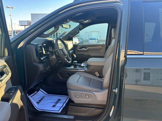 new 2025 Chevrolet Silverado 1500 car, priced at $64,515