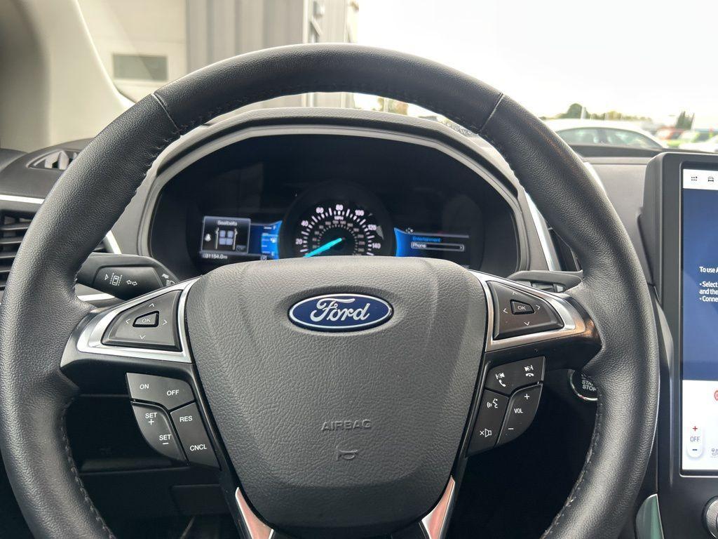 used 2024 Ford Edge car, priced at $30,650