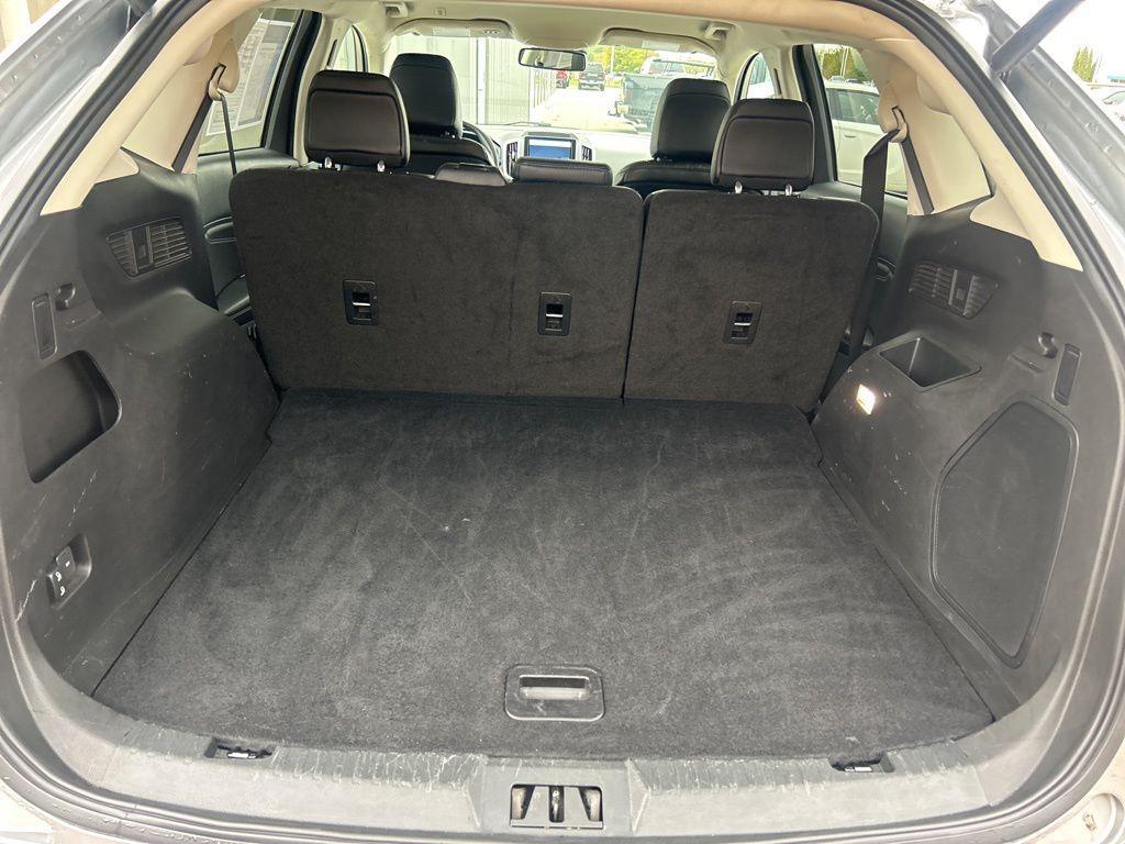 used 2024 Ford Edge car, priced at $30,650