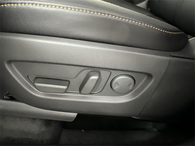 new 2025 Mazda CX-90 car, priced at $42,091