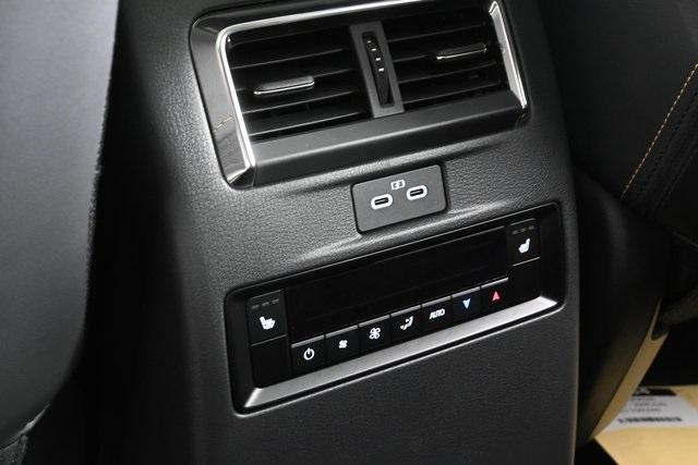 new 2025 Mazda CX-70 car, priced at $53,306