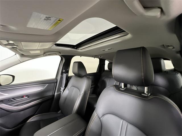 new 2025 Mazda CX-90 car, priced at $41,886