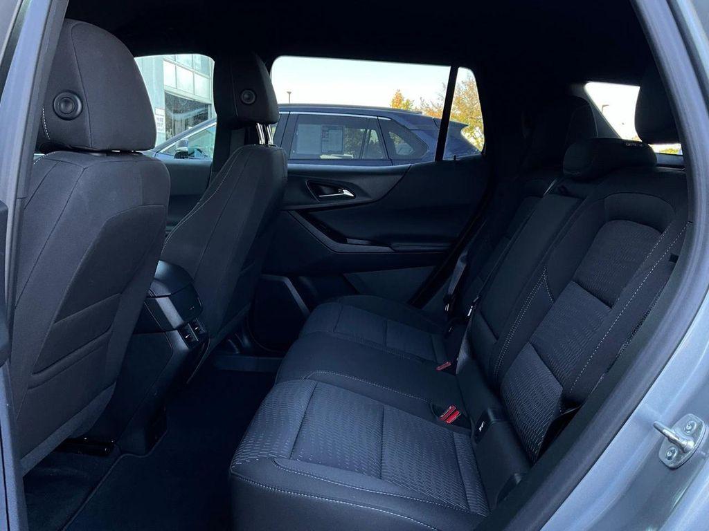 used 2025 Chevrolet Equinox car, priced at $26,901