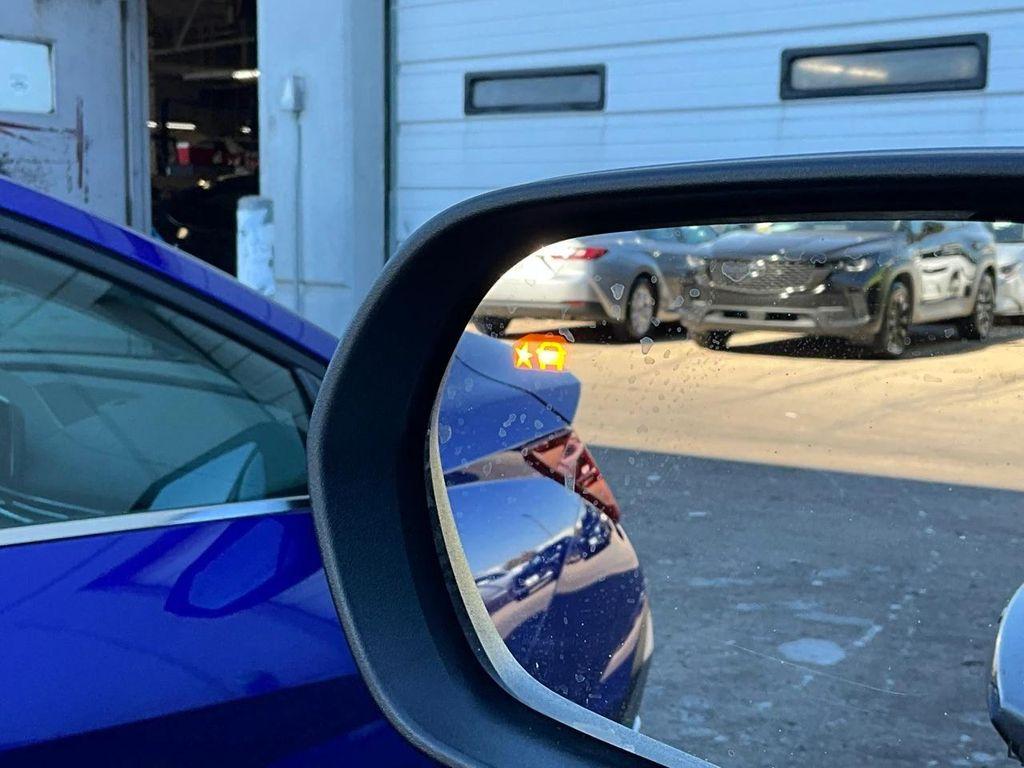 used 2025 Chevrolet Equinox car, priced at $26,901