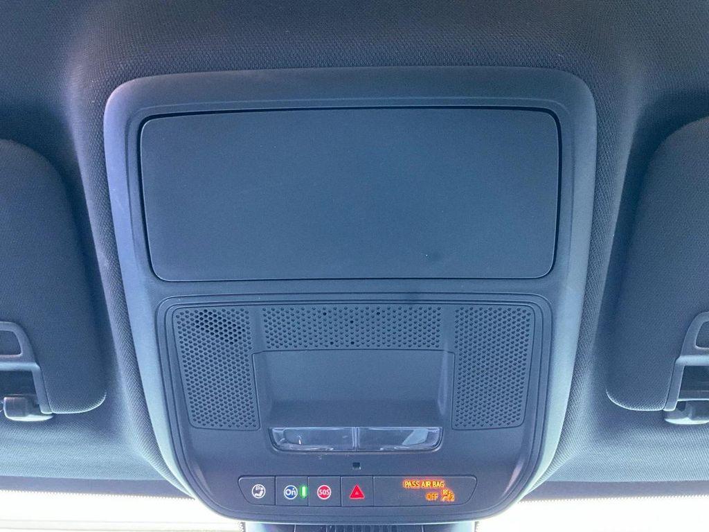 used 2025 Chevrolet Equinox car, priced at $26,901