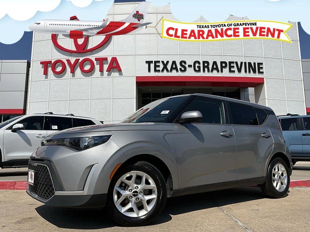 used 2023 Kia Soul car, priced at $15,901