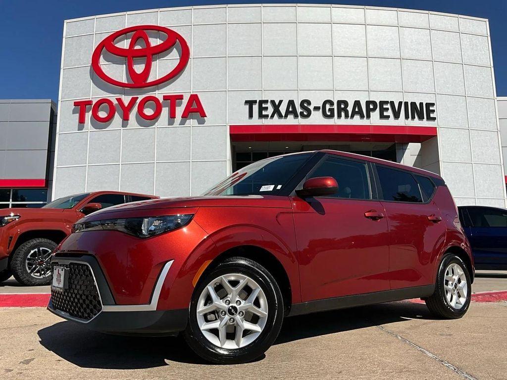 used 2024 Kia Soul car, priced at $16,901