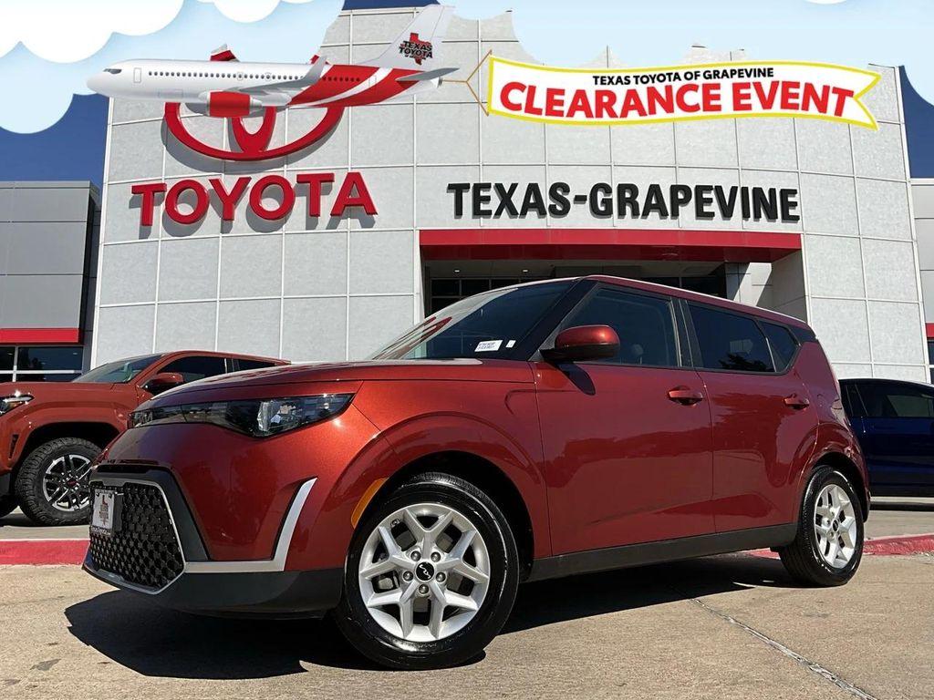 used 2024 Kia Soul car, priced at $16,901