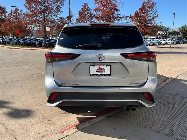 used 2024 Toyota Highlander car, priced at $38,901