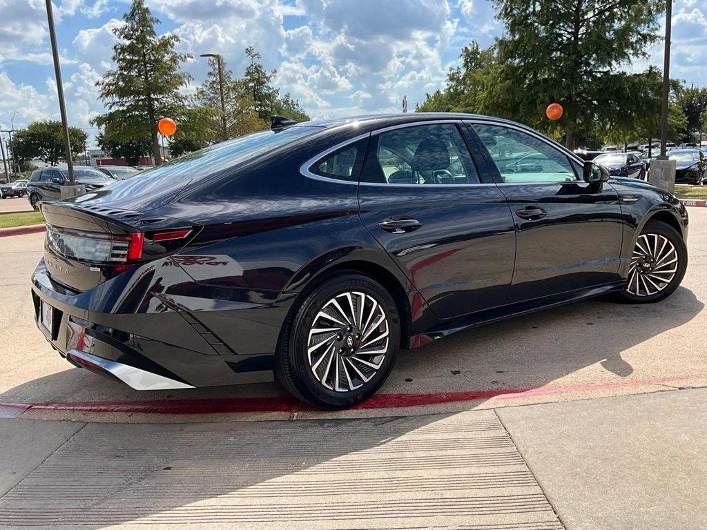 used 2024 Hyundai Sonata Hybrid car, priced at $21,901