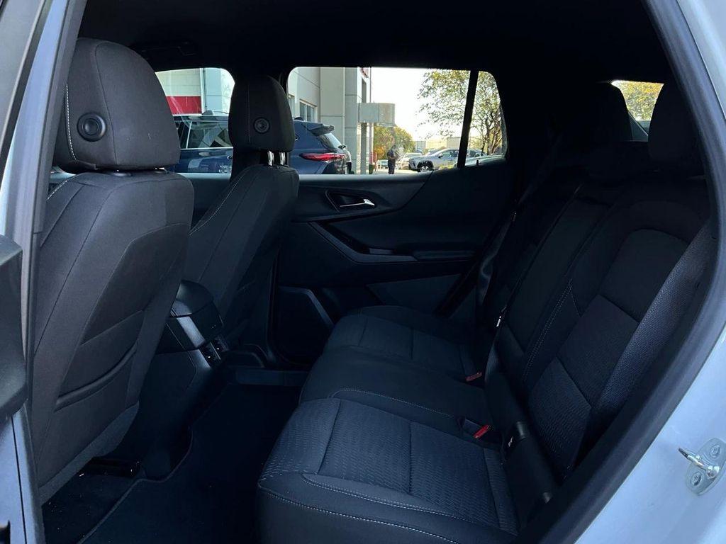 used 2025 Chevrolet Equinox car, priced at $25,901