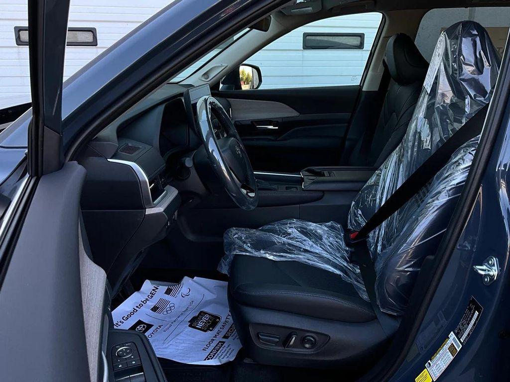 new 2026 Toyota Grand Highlander car, priced at $58,274