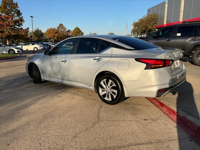 used 2022 Nissan Altima car, priced at $15,901