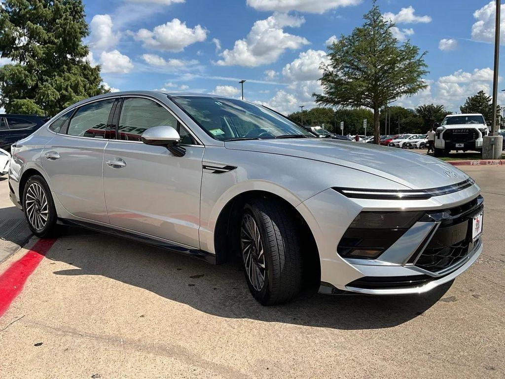 used 2024 Hyundai Sonata Hybrid car, priced at $21,901