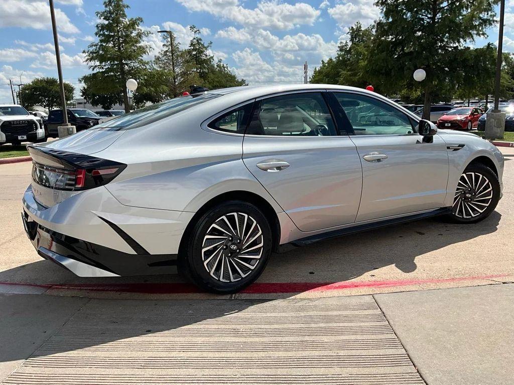 used 2024 Hyundai Sonata Hybrid car, priced at $21,901