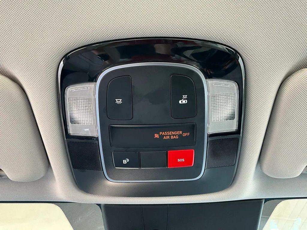 used 2024 Hyundai Sonata Hybrid car, priced at $21,901