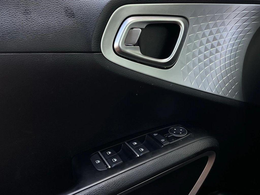 used 2023 Kia Soul car, priced at $15,901