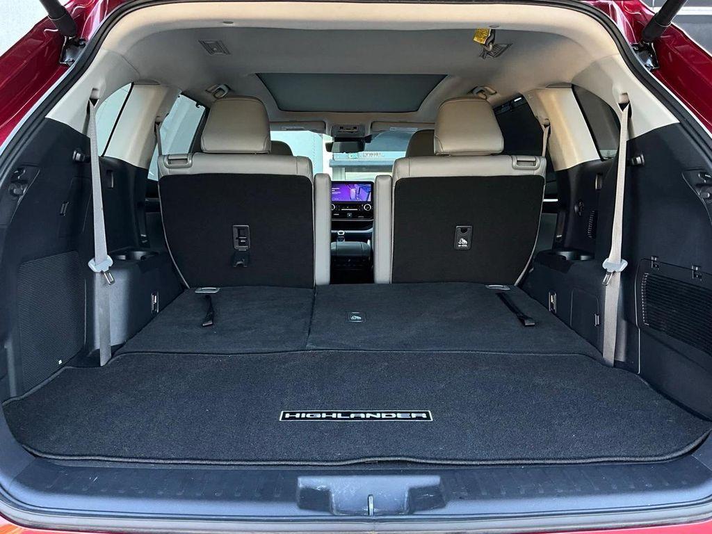 used 2024 Toyota Highlander car, priced at $46,901