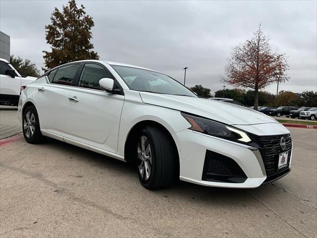 used 2023 Nissan Altima car, priced at $15,901