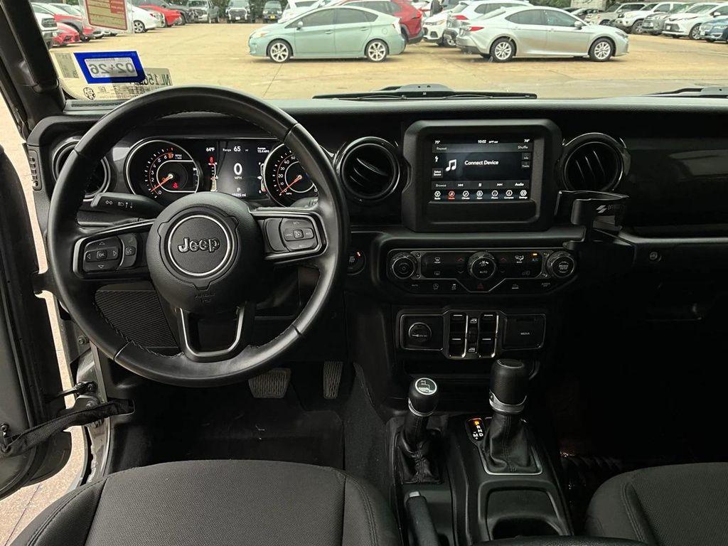 used 2022 Jeep Gladiator car, priced at $28,901