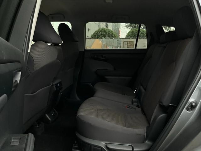 used 2023 Toyota Highlander car, priced at $33,901