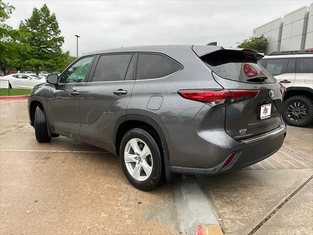 used 2023 Toyota Highlander car, priced at $33,901