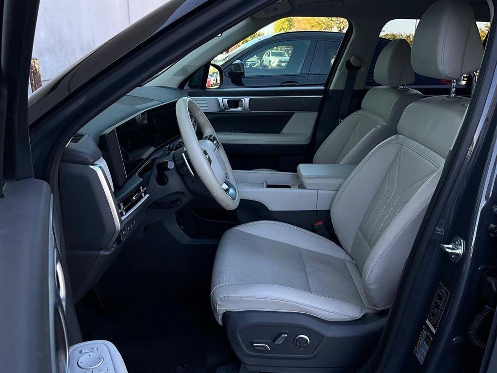 used 2025 Hyundai Santa Fe car, priced at $29,701