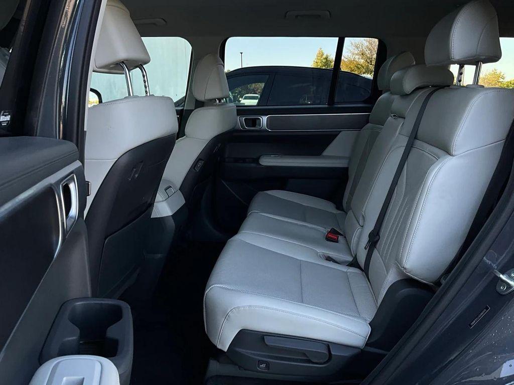 used 2025 Hyundai Santa Fe car, priced at $29,701