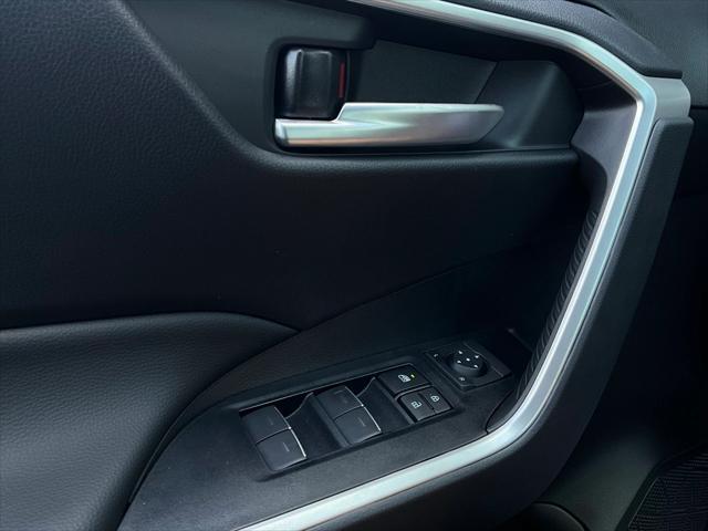 new 2025 Toyota RAV4 car, priced at $33,213