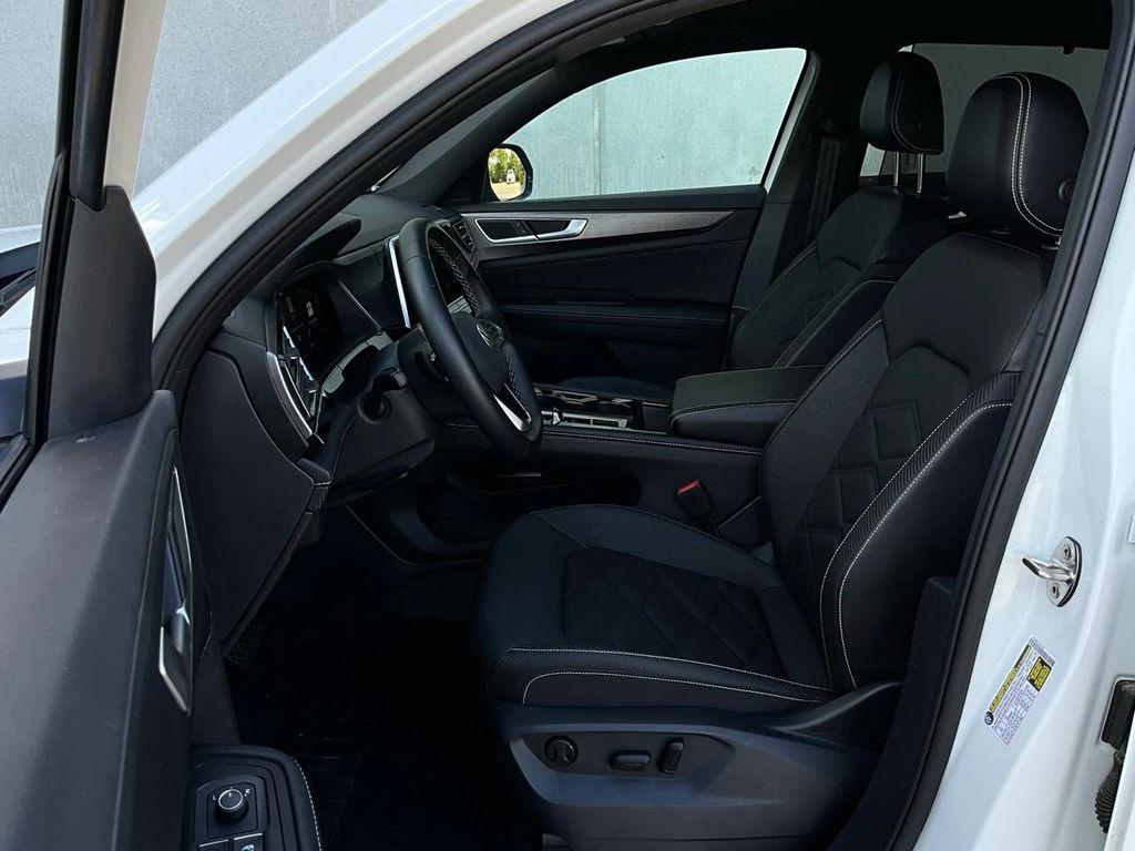 used 2025 Volkswagen Atlas Cross Sport car, priced at $31,901